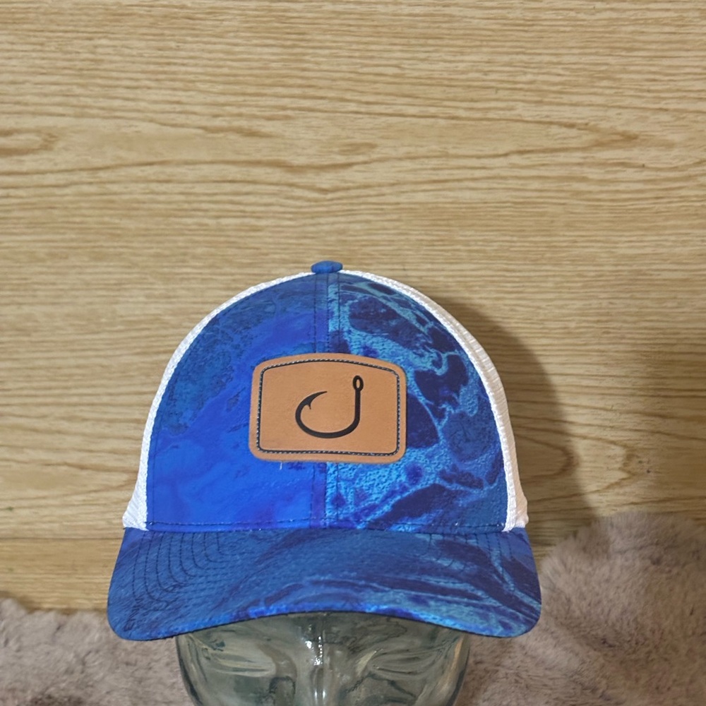 Avid performance hat - Picture 2 of 6